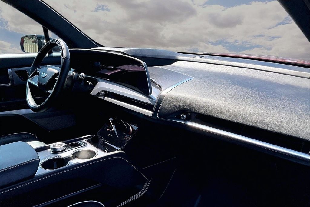 2026 Cadillac VISTIQ Platinum