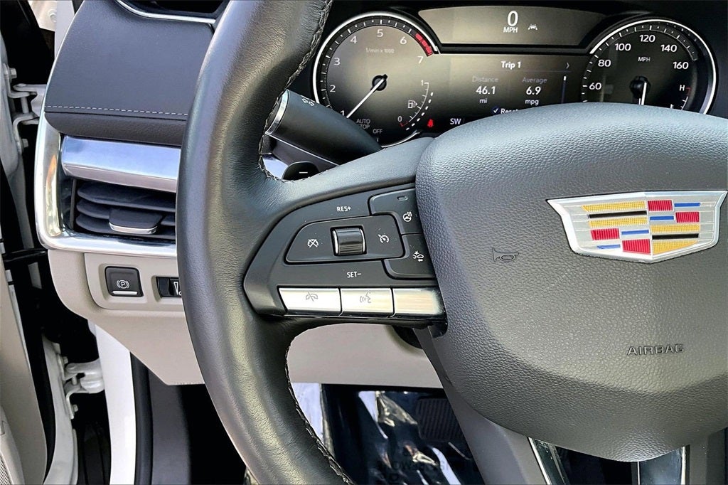 2023 Cadillac XT4 Luxury