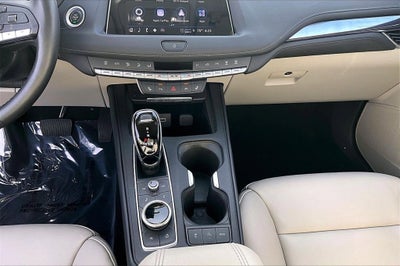 2023 Cadillac XT4 Luxury