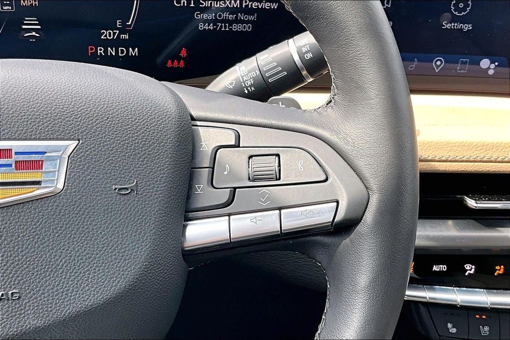 2025 Cadillac XT4 Premium Luxury