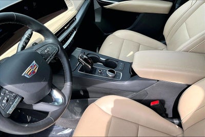 2025 Cadillac XT4 Premium Luxury