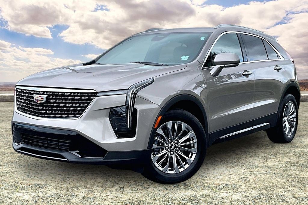 2025 Cadillac XT4 Premium Luxury