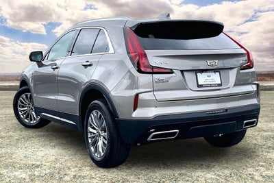2025 Cadillac XT4 Premium Luxury