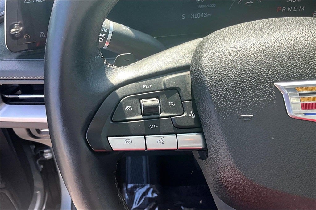 2025 Cadillac XT4 Premium Luxury