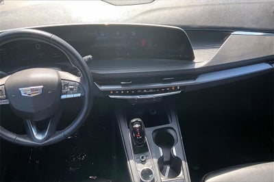 2025 Cadillac XT4 Premium Luxury