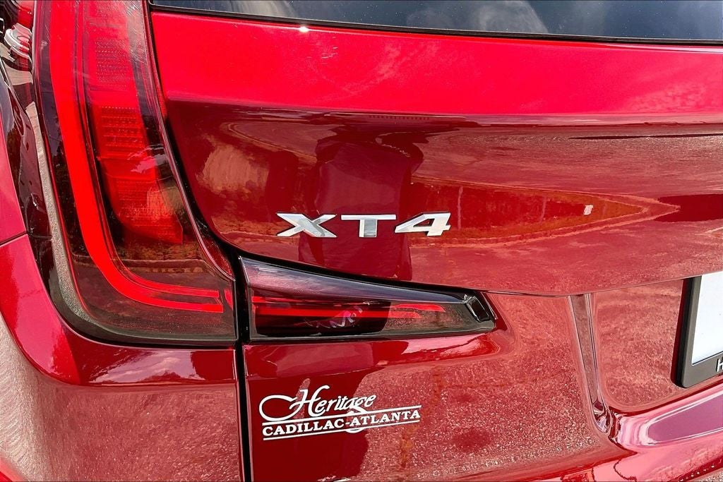 2025 Cadillac XT4 Premium Luxury