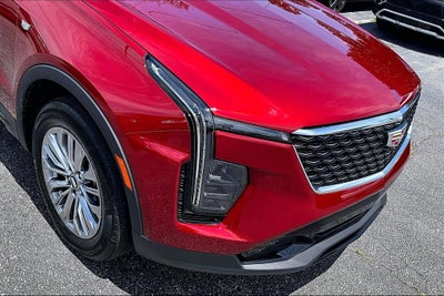 2025 Cadillac XT4 Premium Luxury