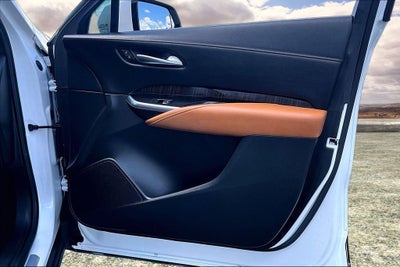 2022 Cadillac XT4 Premium Luxury