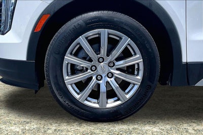 2022 Cadillac XT4 Premium Luxury