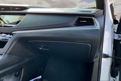 2025 Cadillac XT5 Luxury