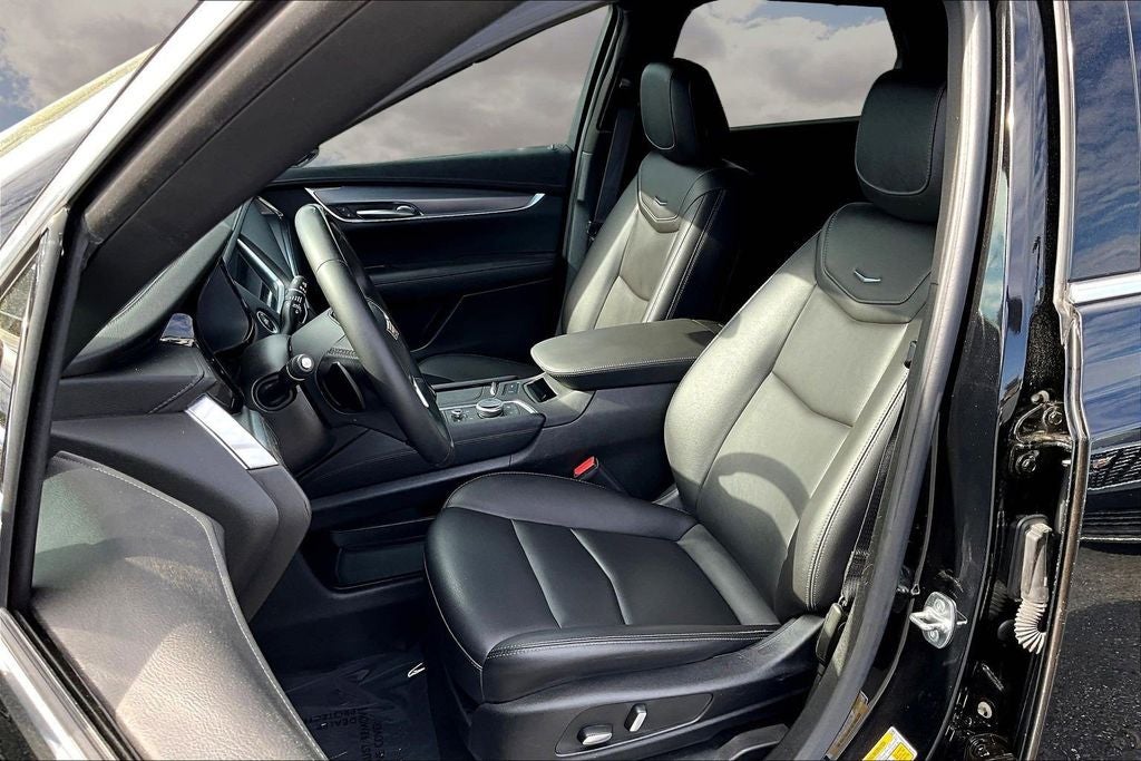 2024 Cadillac XT5 Luxury