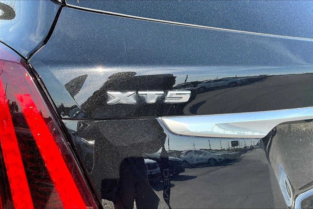 2024 Cadillac XT5 Luxury