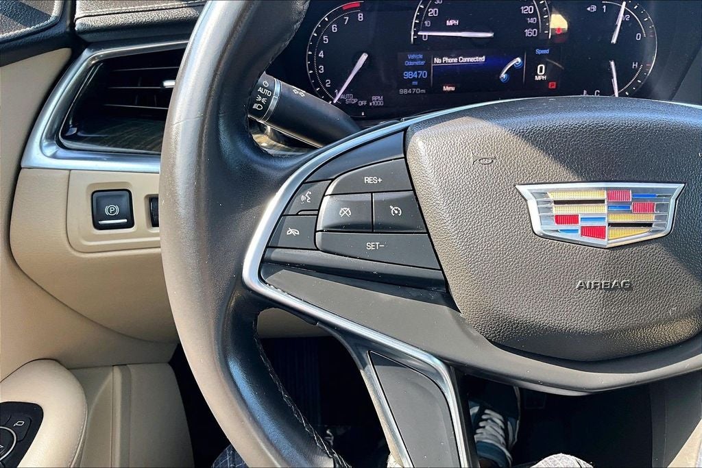 2017 Cadillac XT5 Base
