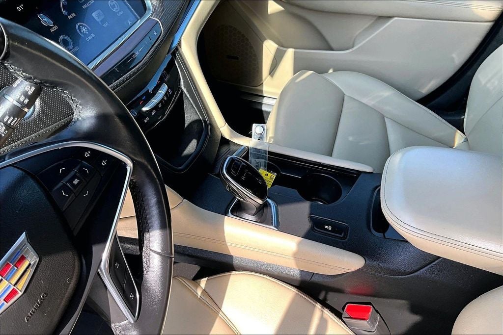 2017 Cadillac XT5 Base