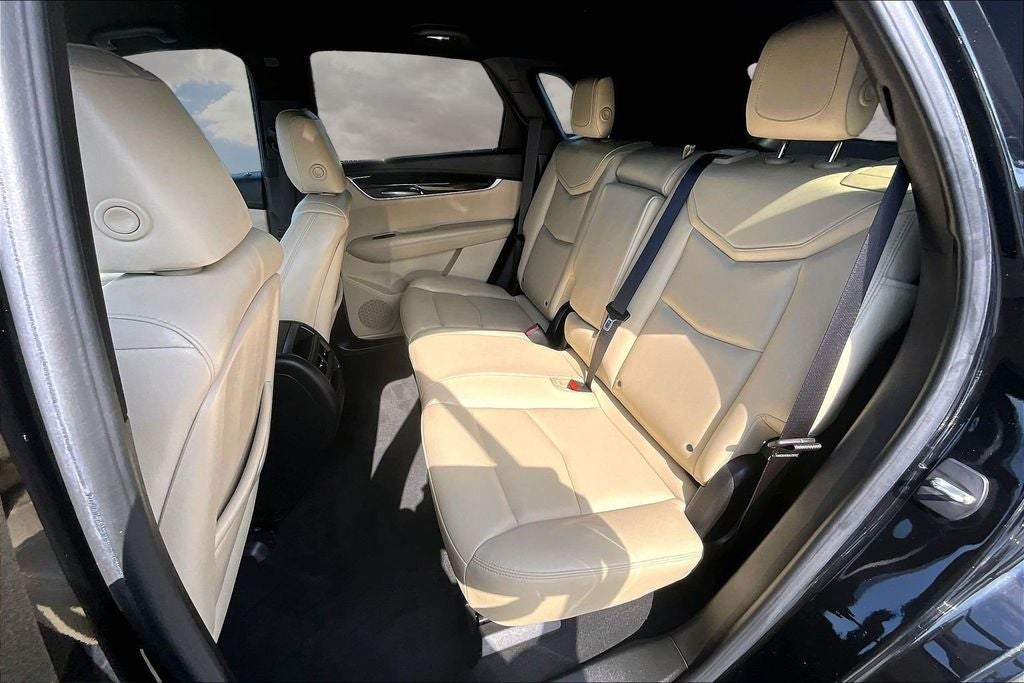 2017 Cadillac XT5 Base