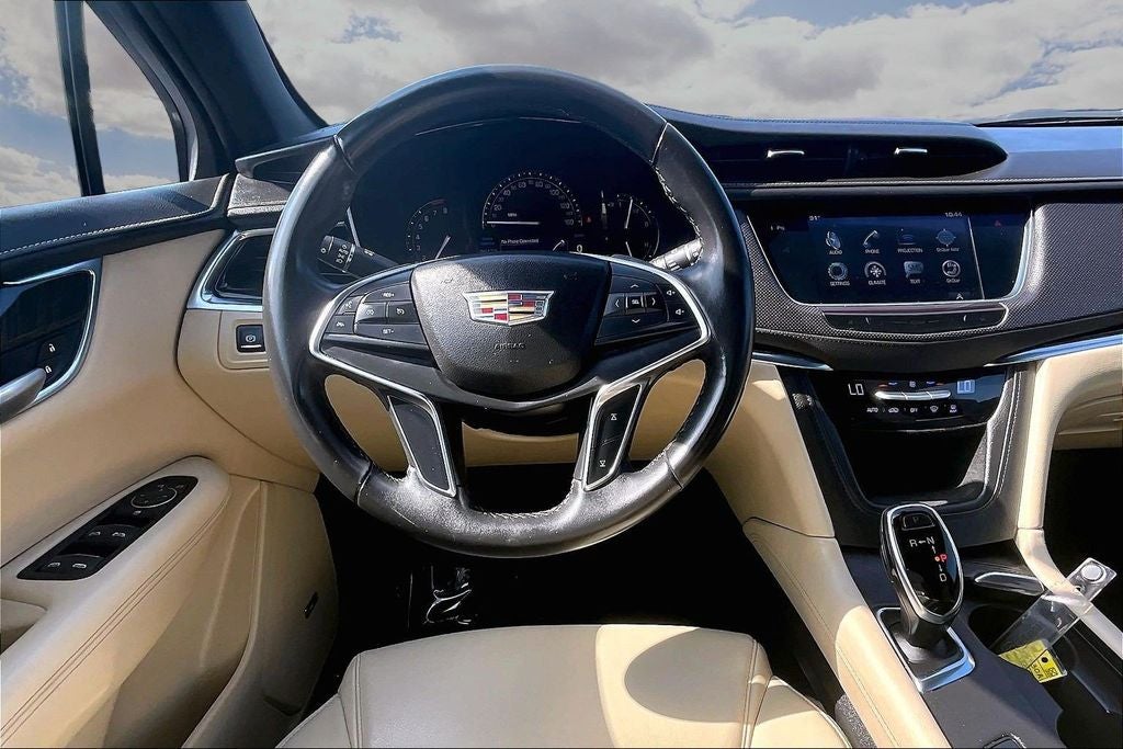 2017 Cadillac XT5 Base