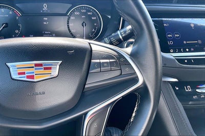 2024 Cadillac XT5 Luxury
