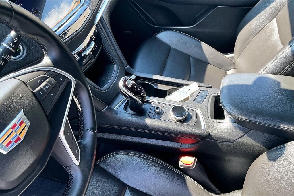 2024 Cadillac XT5 Luxury