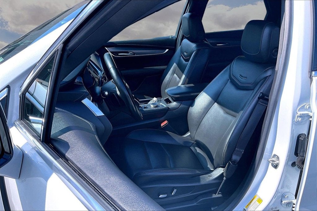 2024 Cadillac XT5 Luxury