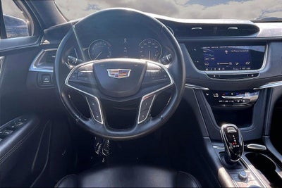 2024 Cadillac XT5 Luxury