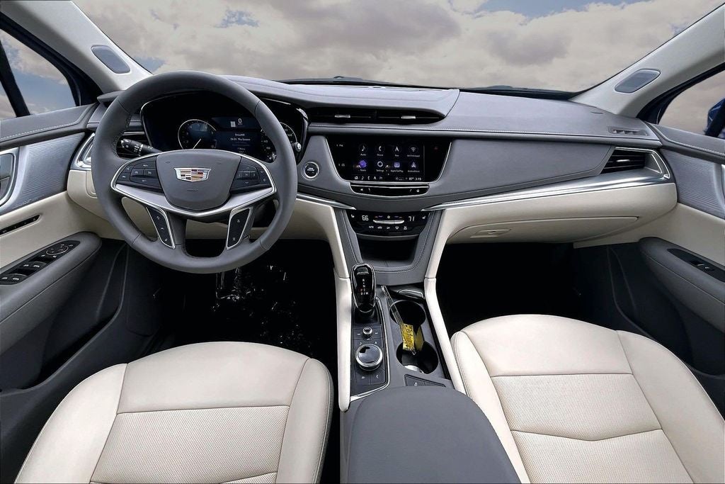 2025 Cadillac XT5 Premium Luxury