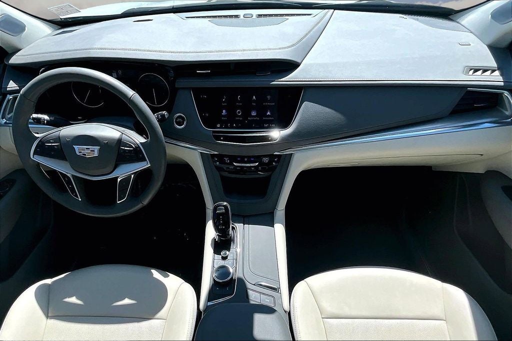 2024 Cadillac XT5 Premium Luxury