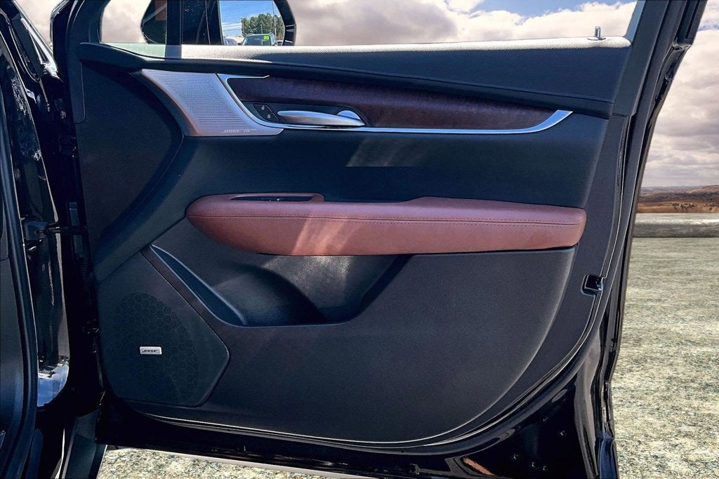 2025 Cadillac XT5 Premium Luxury