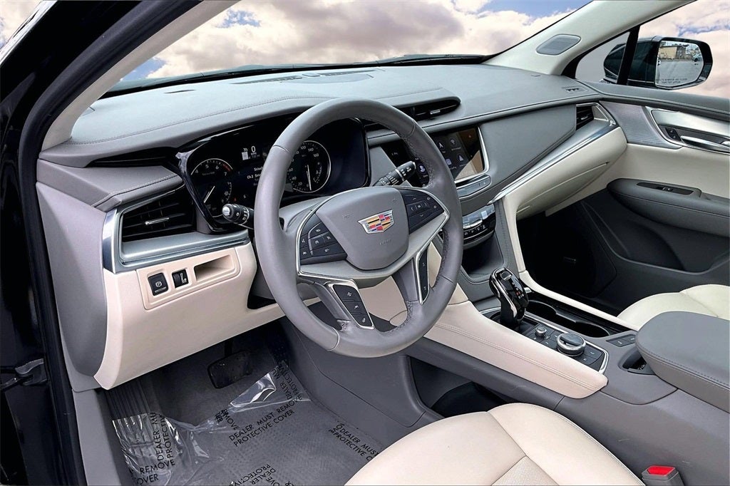 2023 Cadillac XT5 Premium Luxury