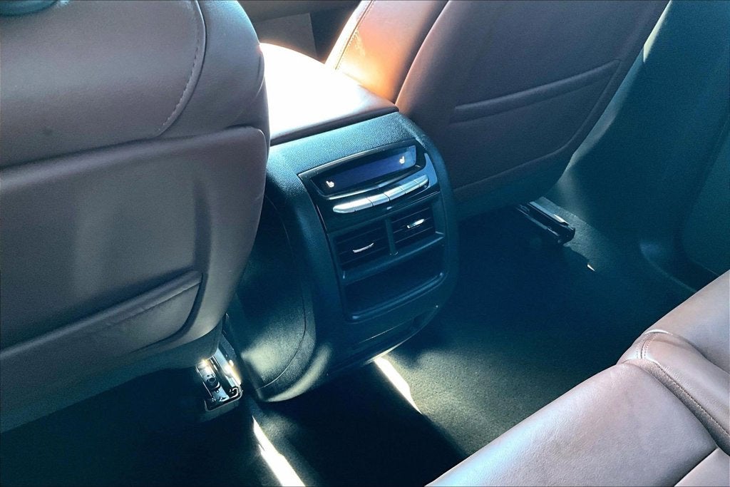 2023 Cadillac XT5 Sport