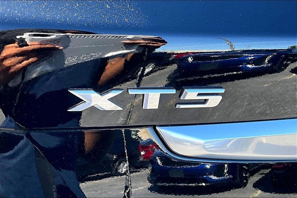 2023 Cadillac XT5 Sport