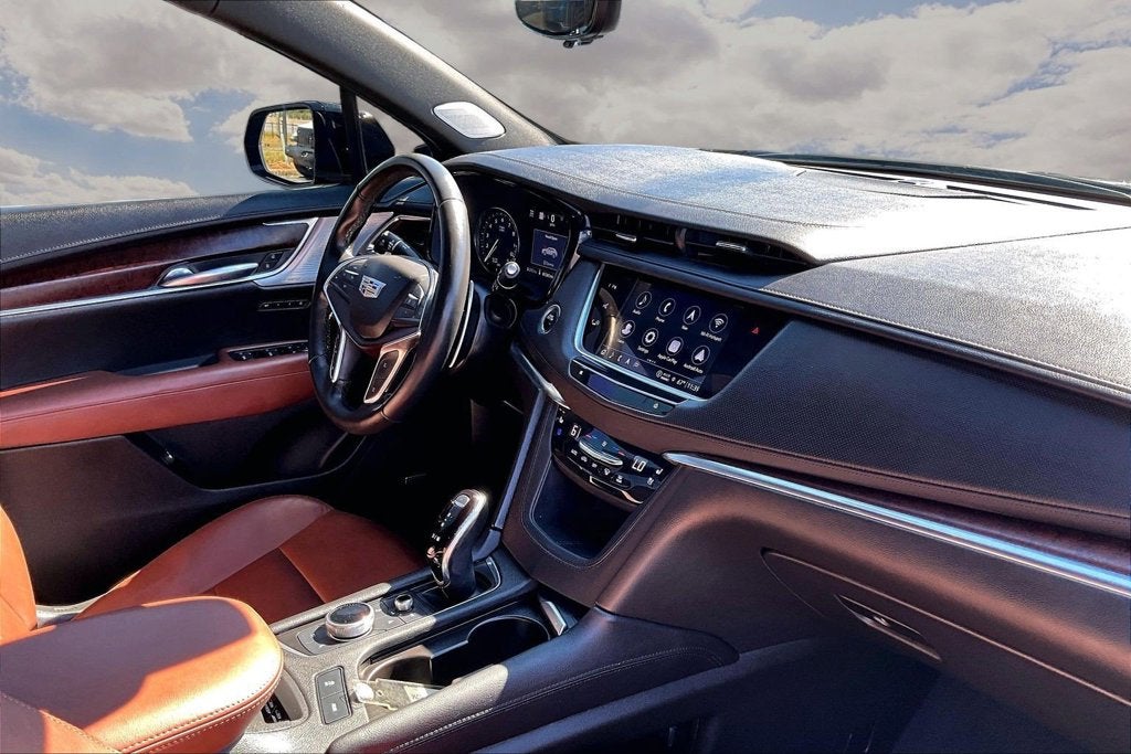 2023 Cadillac XT5 Sport