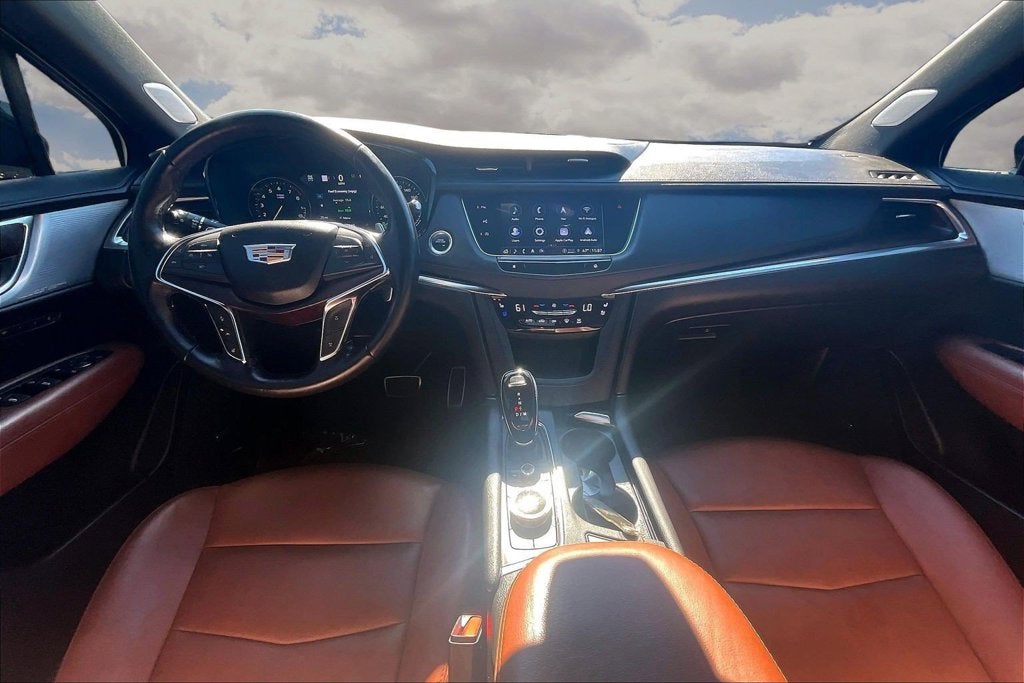 2023 Cadillac XT5 Sport