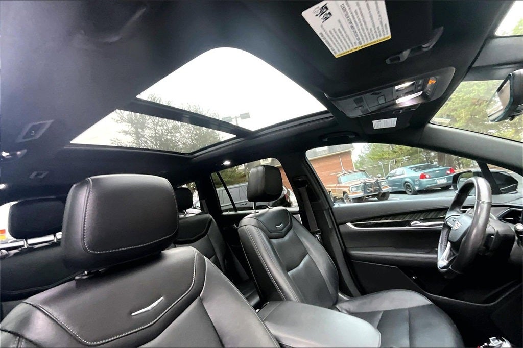 2021 Cadillac XT6 Premium Luxury