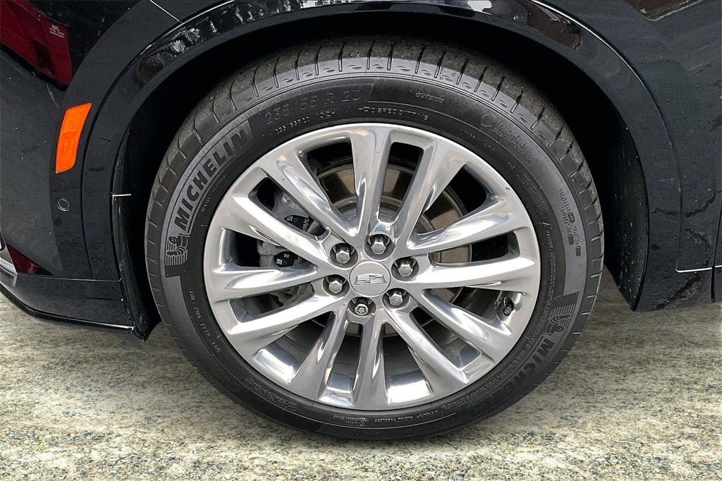 2021 Cadillac XT6 Premium Luxury