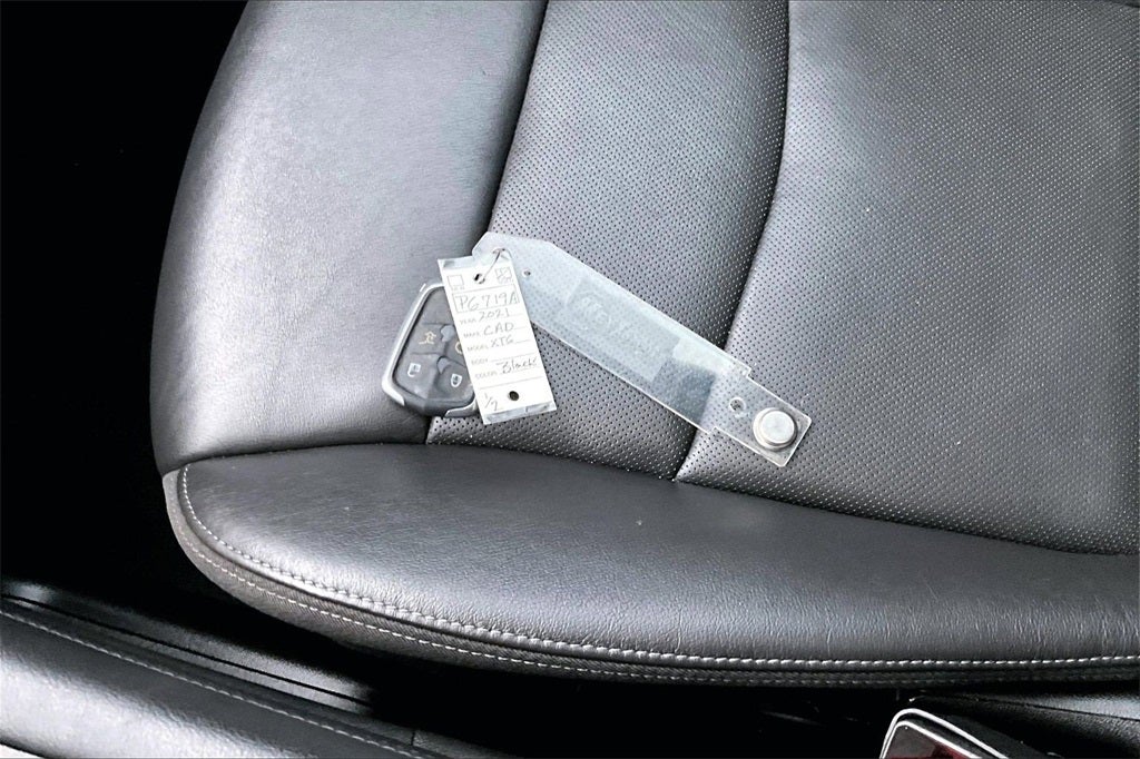 2021 Cadillac XT6 Premium Luxury