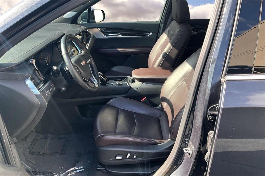 2022 Cadillac XT6 Premium Luxury