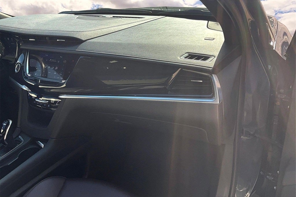 2022 Cadillac XT6 Premium Luxury