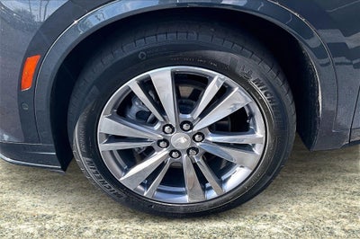 2022 Cadillac XT6 Premium Luxury