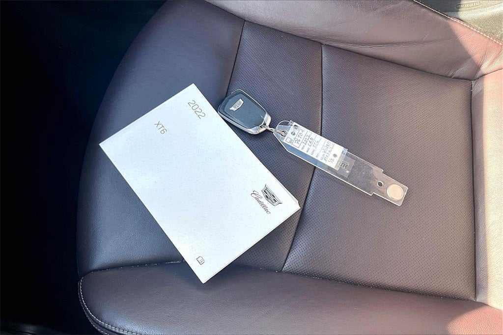 2022 Cadillac XT6 Premium Luxury