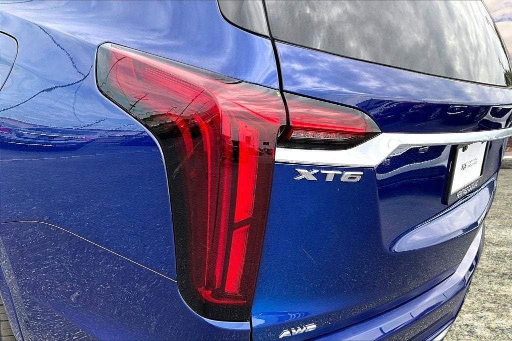 2023 Cadillac XT6 Premium Luxury