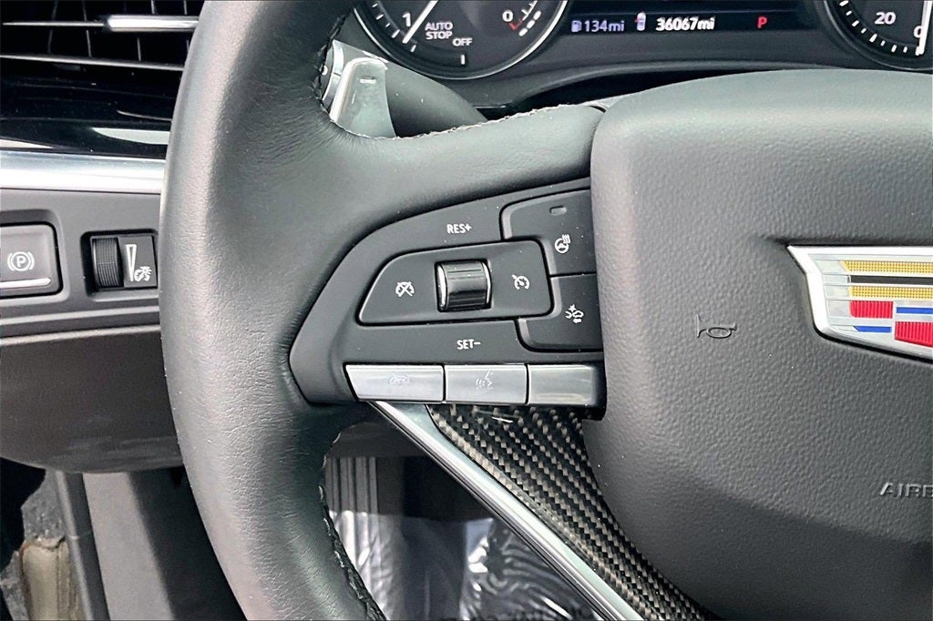 2023 Cadillac XT6 Sport