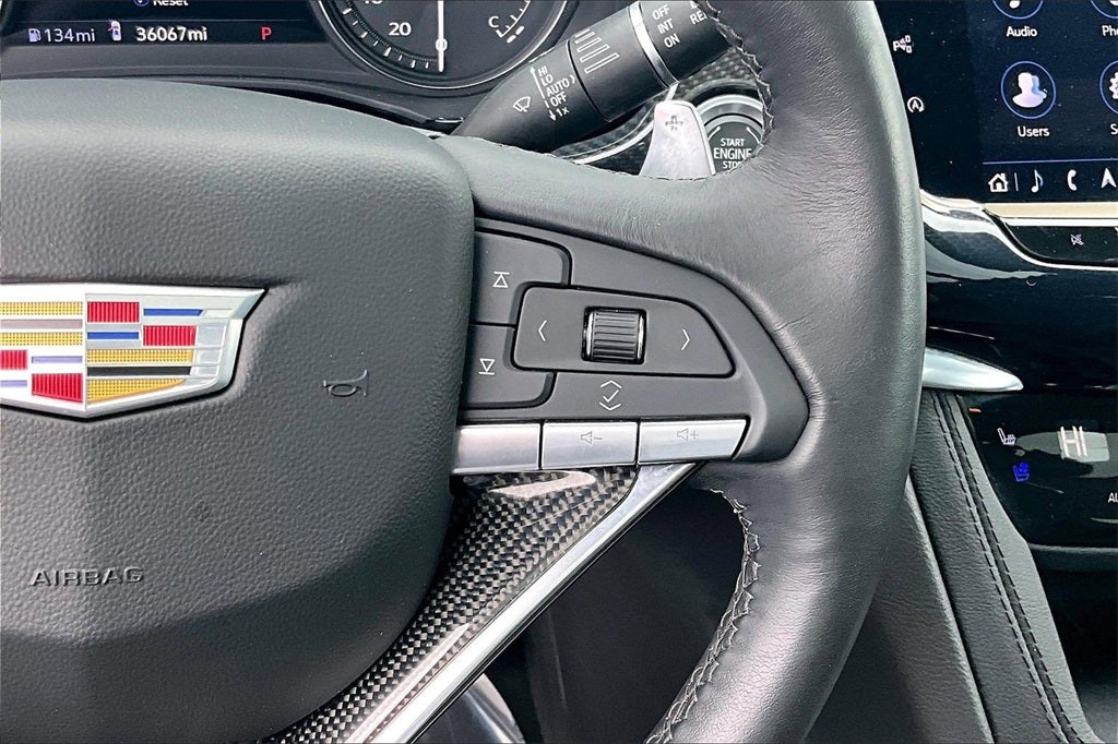 2023 Cadillac XT6 Sport