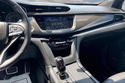 2023 Cadillac XT6 Sport