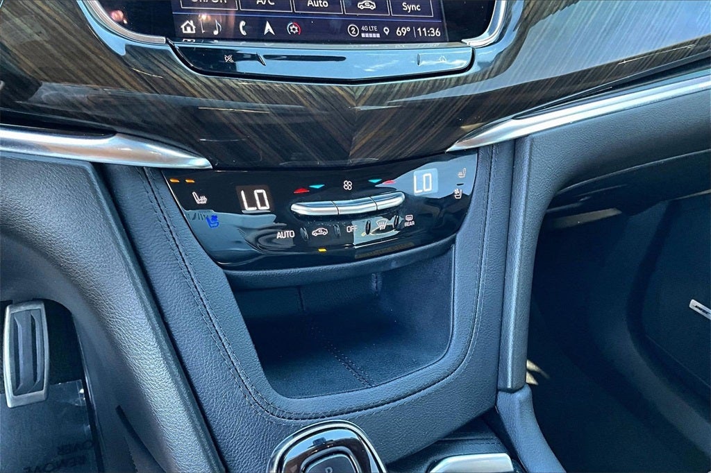 2023 Cadillac XT6 Sport