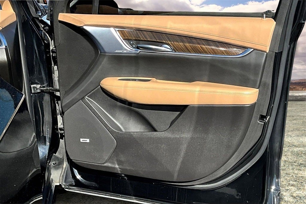 2023 Cadillac XT6 Sport