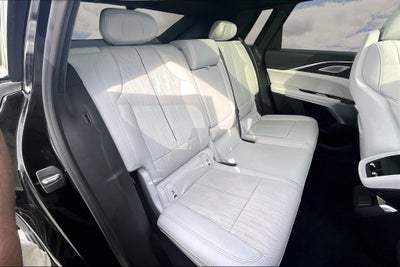 2023 Cadillac LYRIQ Luxury