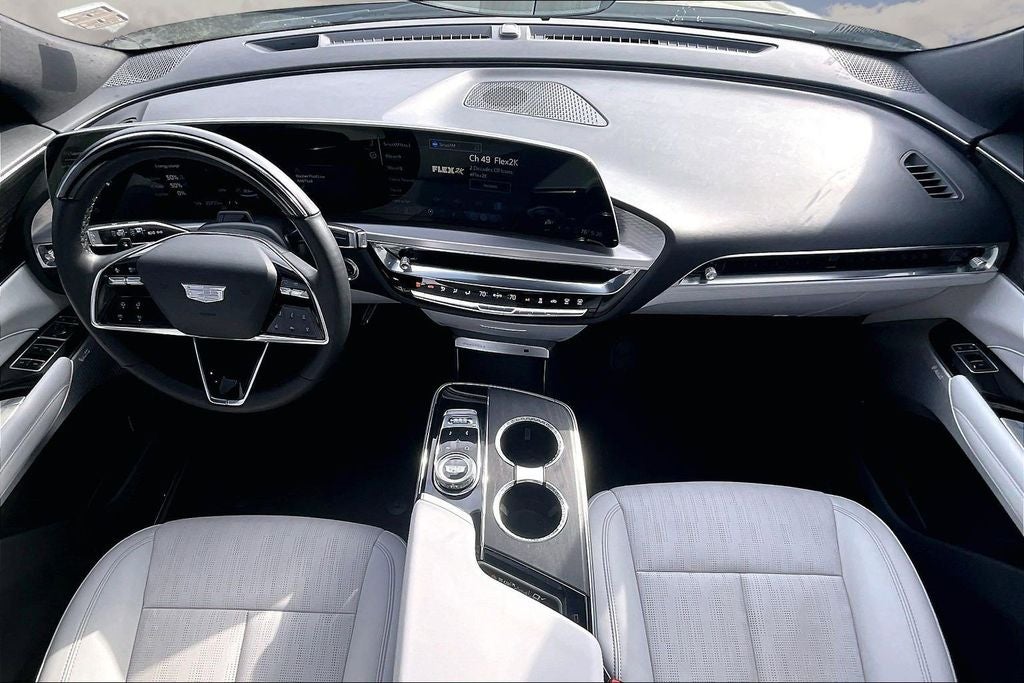 2023 Cadillac LYRIQ Luxury