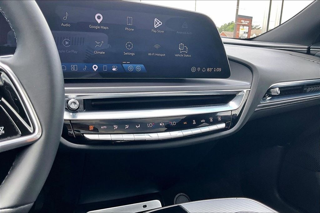 2024 Cadillac LYRIQ Tech