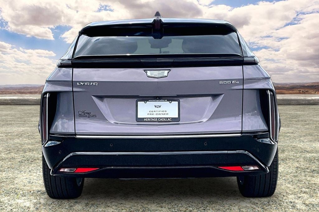 2024 Cadillac LYRIQ Tech