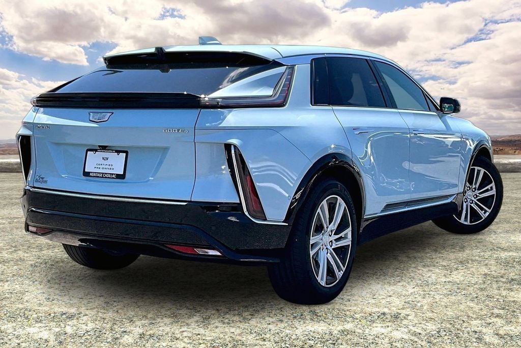2024 Cadillac LYRIQ Tech